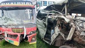 Three killed as bus hits three-wheeler in Rangpur