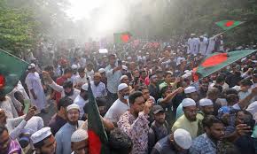 Protesters block Shahbagh seeking ban on Awami League