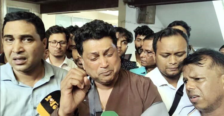 CU Pro-VC Breaks Down in Tears After Failing to Get Law Enforcement Support During Clashes