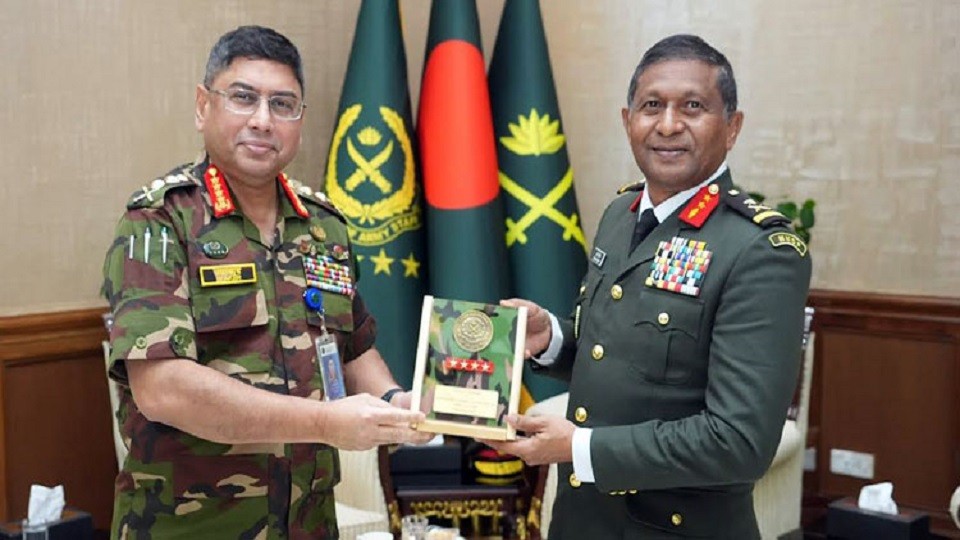 Chief of Army Staff Meets  Maldives Defense Force Chief