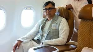 Salahuddin Ahmed Leaves for London