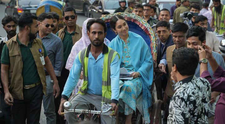 Zaima Rahman campaigns in Dhaka-17 for Tarique Rahman