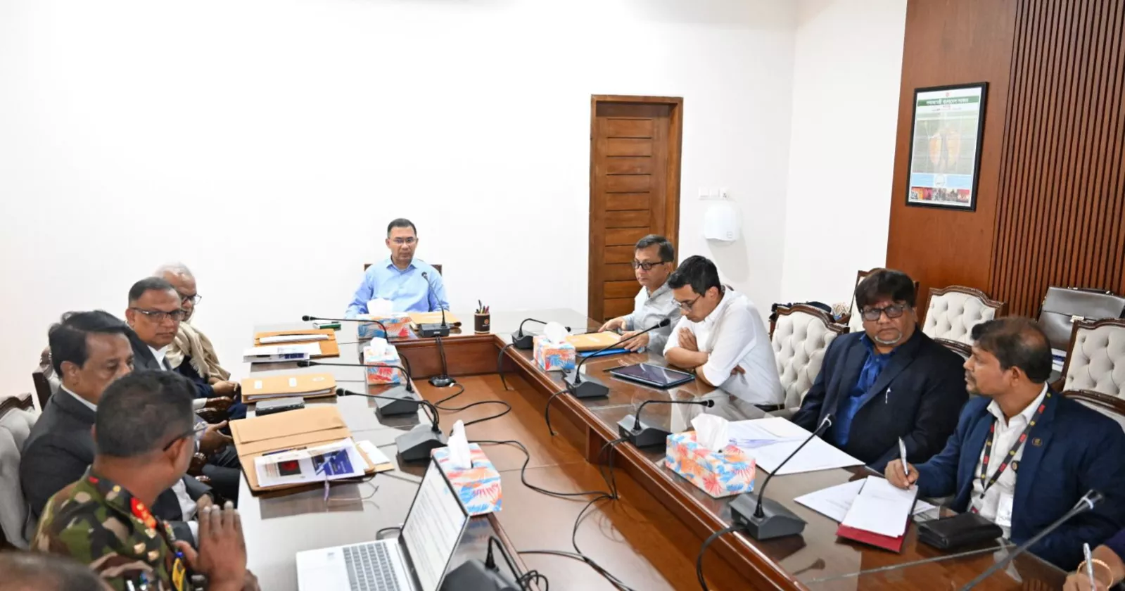 PM orders simplifying project approval process to attract investment