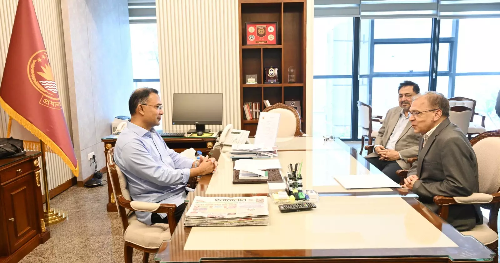 TIB chief meets PM, discusses anti-corruption measures